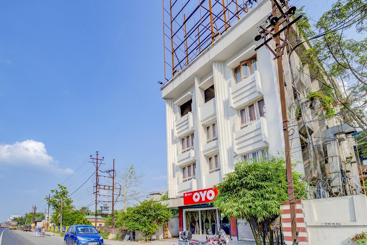 Oyo 13521 Sudhriti Hotel 실리구리 외부 사진